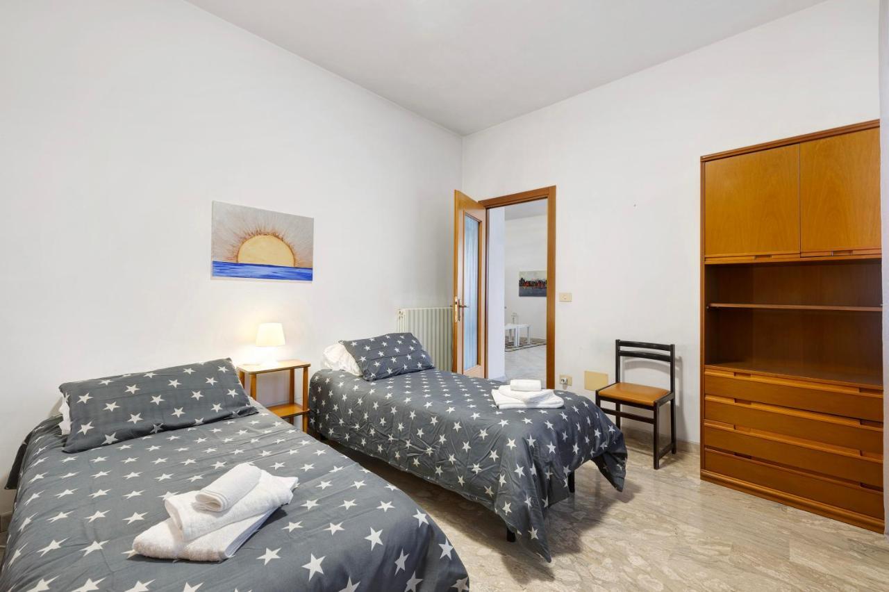 Apartament Casa Rosa Loano Zewnętrze zdjęcie
